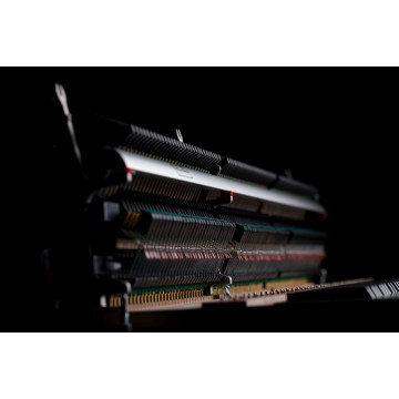 Kawai NV-6 mechanika