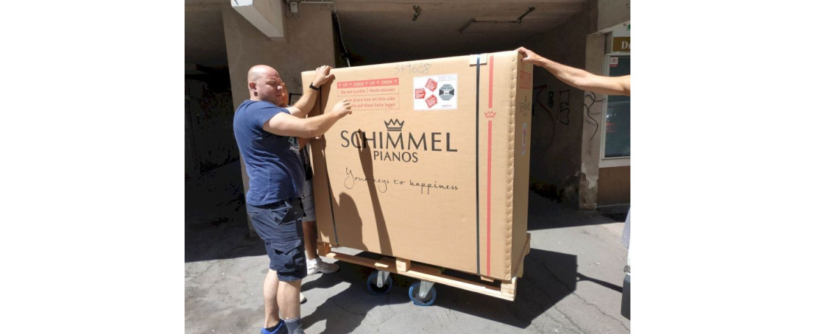 Schimmel pianínó